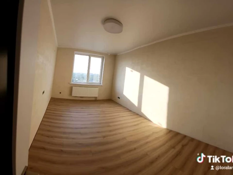 Apartment. Kharkiv, Lev Landau Ave. (50th Anniversary of the USSR), 2-B/