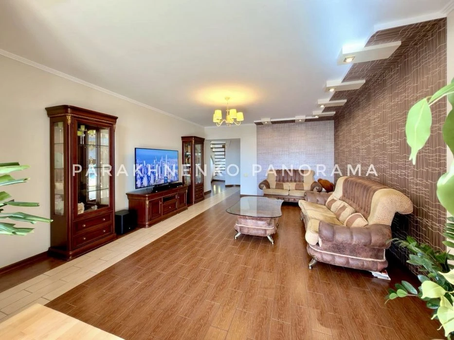 Ексклюзивна квартира 202 м² | 5 кімнат | 2 рівні | Центр | Н