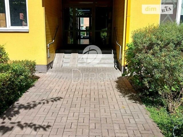 Продаж 1к квартири 40 кв. м на вул. Регенераторна 4К • ID 34