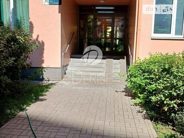 Продаж 1к квартири 40 кв. м на вул. Регенераторна 4К • ID 34