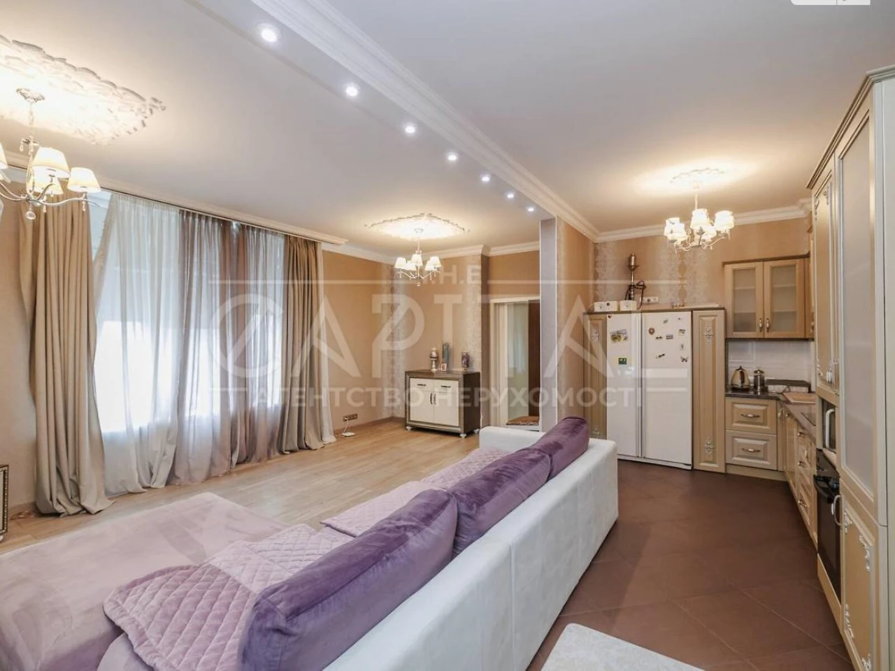 Продаж Квартира Дарницький