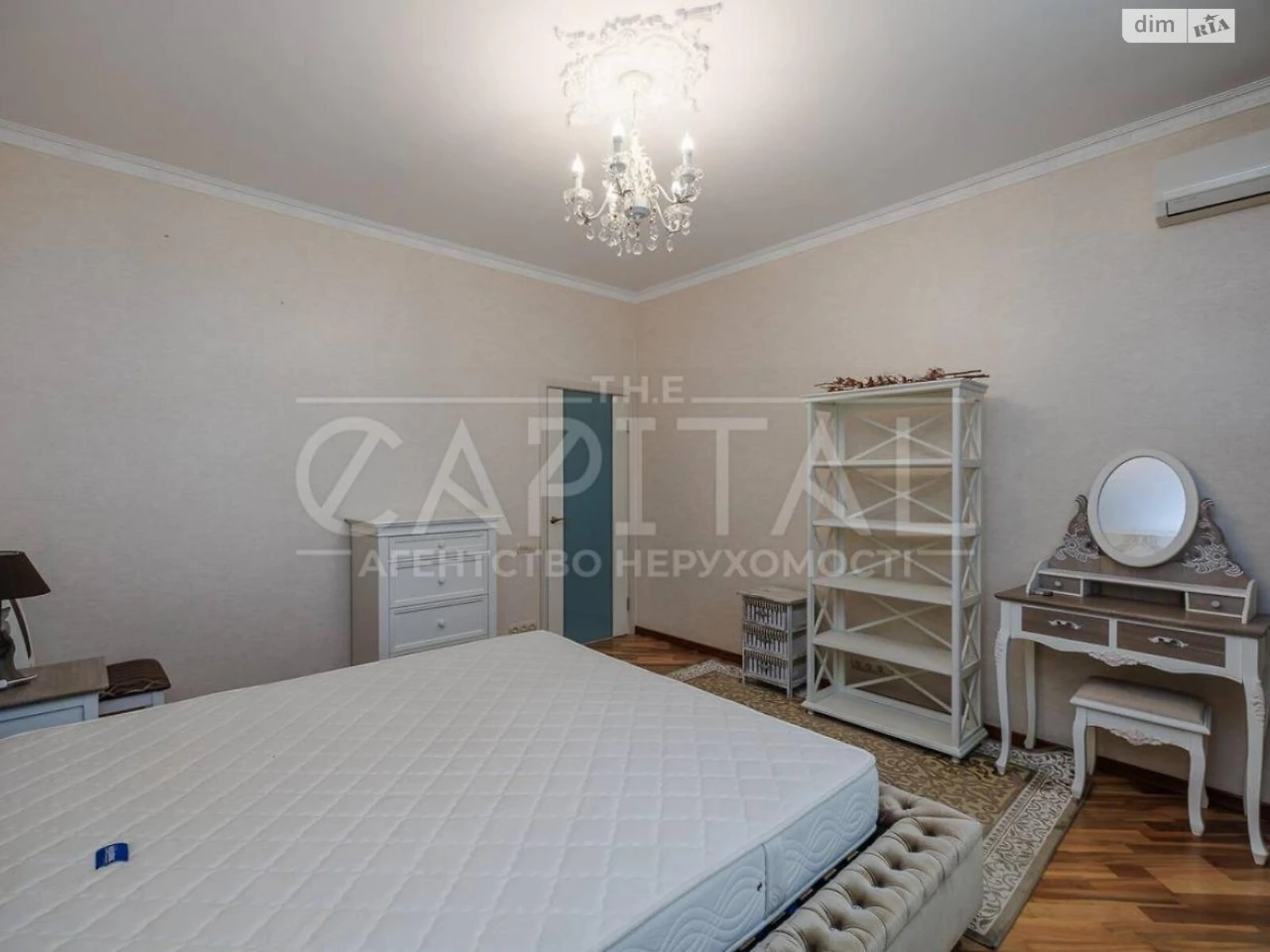 Продаж Квартира Дарницький
