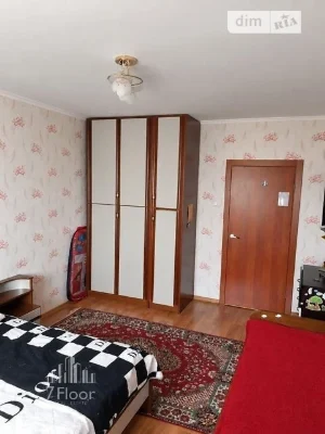 Продаж 3к квартири 97 кв. м на вул. Миколи Закревського 97А