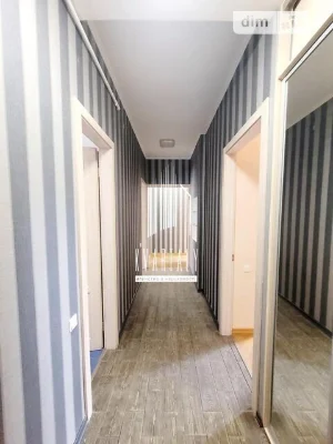 Продаж 3к квартири 73 кв. м на вул. Костельна 6 • ID 3481418