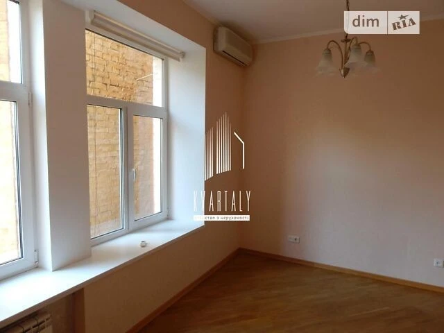 Продаж 3к квартири 73 кв. м на вул. Костельна 6 • ID 3481418