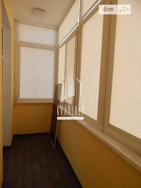 Продаж 3к квартири 73 кв. м на вул. Костельна 6 • ID 3481418