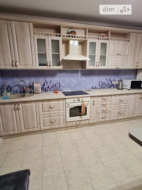 Продаж 1к квартири 46 кв. м на просп. Василя Порика 7Б • ID