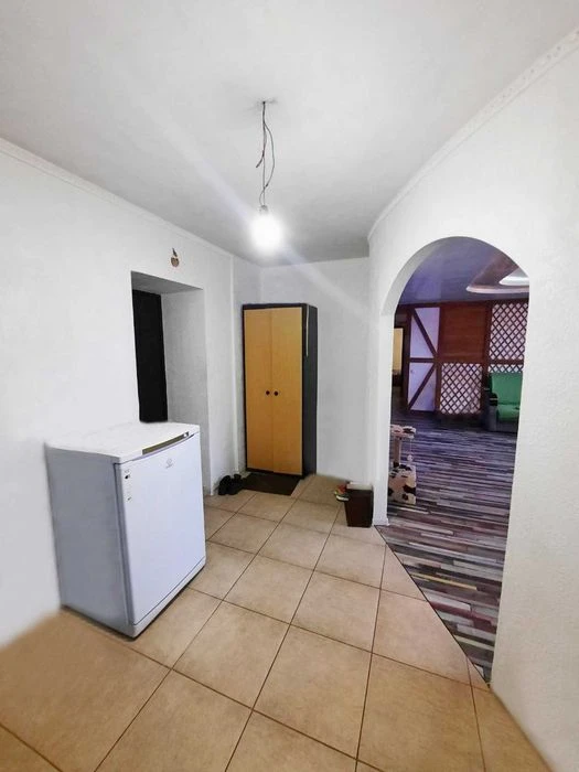 Продам 3 кім.квартиру 82 кв.м. Евроремонт, техніка, меблі