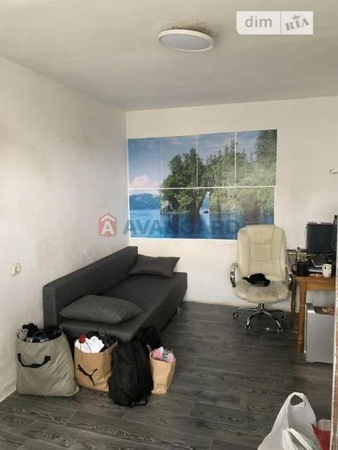 Продаж 1к квартири 29 кв. м на просп. Дмитра Павличка 10А •