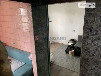 Продаж 1к квартири 29 кв. м на просп. Дмитра Павличка 10А •