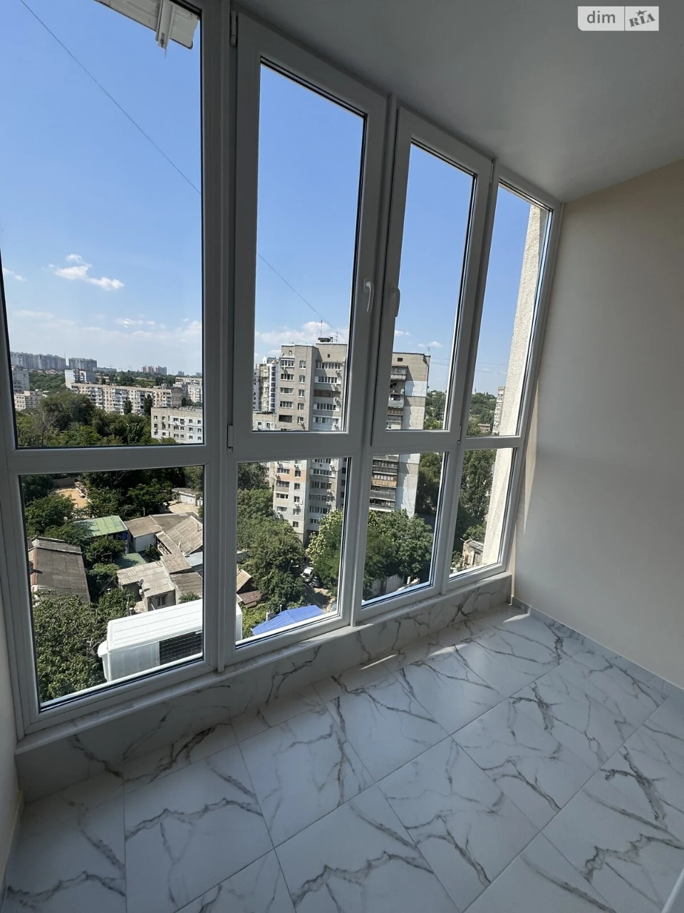 Продажа квартир Приморский.