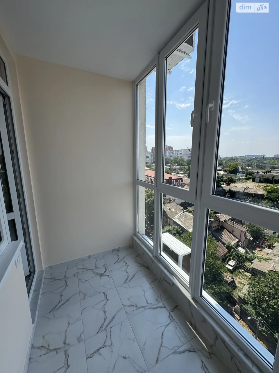 Продажа квартир Приморский.