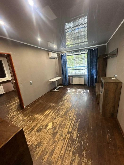 Продам 2-кімнатну квартиру в Інгульському районі, вул. Микол