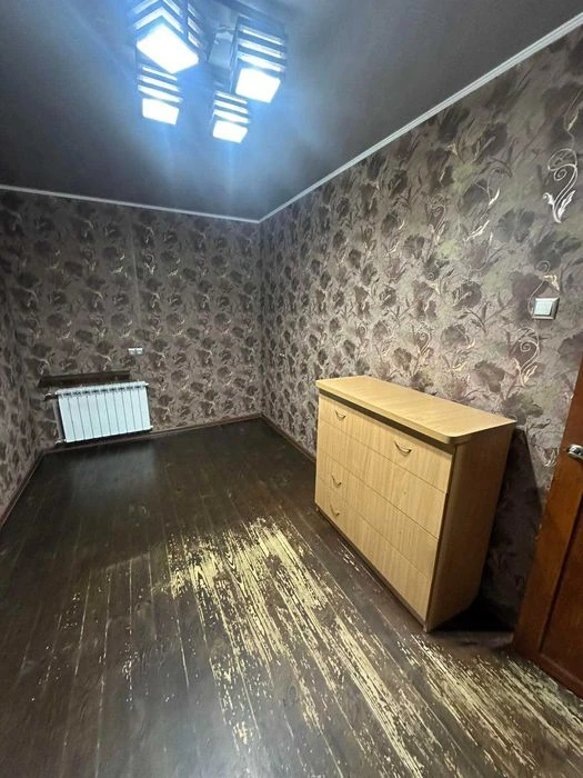 Продам 2-кімнатну квартиру в Інгульському районі, вул. Микол