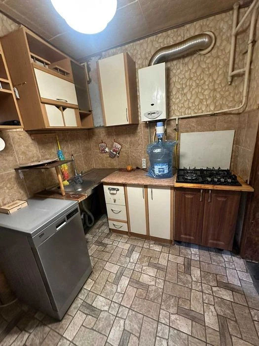 Продам 2-кімнатну квартиру в Інгульському районі, вул. Микол
