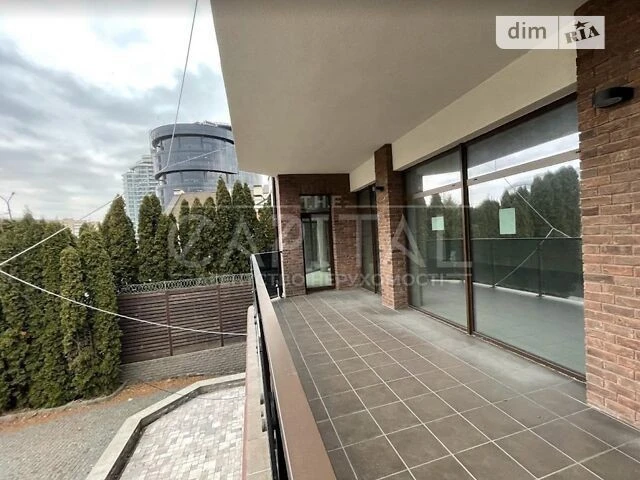 Продаж 2к квартири 95 кв. м на пров. Болсуновський 19Б • ID