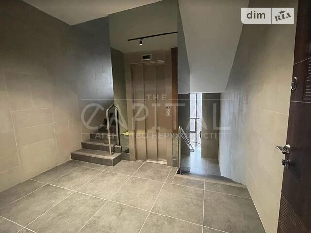 Продаж 2к квартири 95 кв. м на пров. Болсуновський 19Б • ID