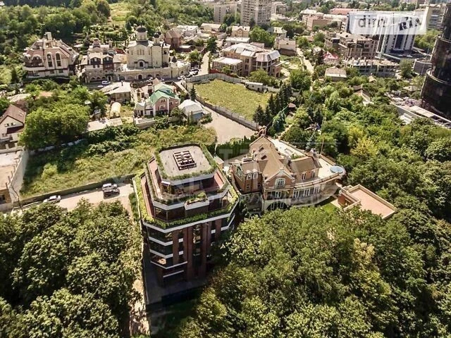 Продаж 2к квартири 95 кв. м на пров. Болсуновський 19Б • ID
