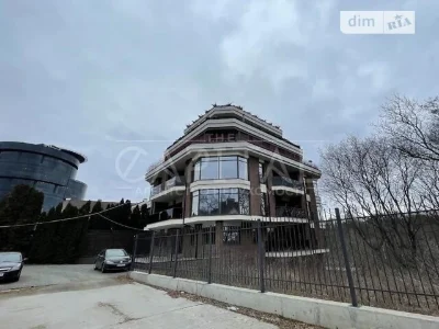 Продаж 2к квартири 95 кв. м на пров. Болсуновський 19Б • ID