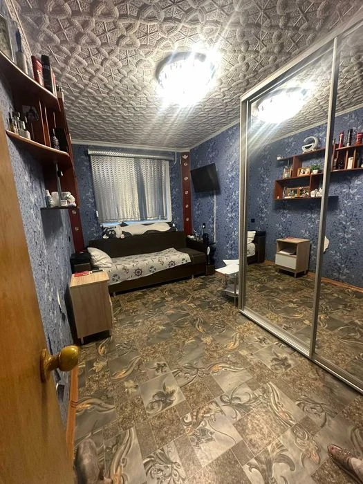 Продам затишну 3-кімнатну квартиру в Інгульському районі — С