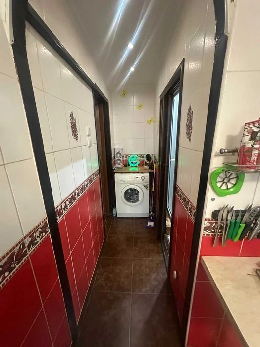 Продам затишну 3-кімнатну квартиру в Інгульському районі — С