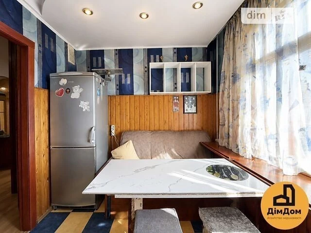 Продаж 2к квартири 56.9 кв. м на вул. Братства тарасівців 5А