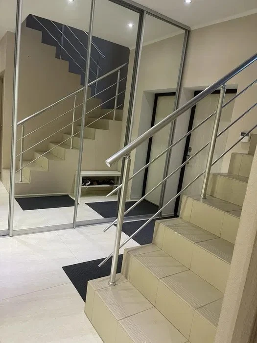 Оренда будинку 140 м², 119-а Садова вул.
