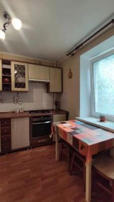 Продаж 2кімнатної на Київській-Гонти