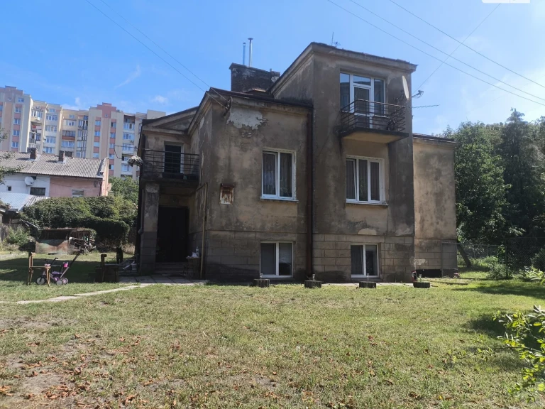 Продаж Дім