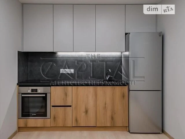 Sale of 2-room apartment 42 sq. m. on Mykhaylo Maksimovicha st. 24 •