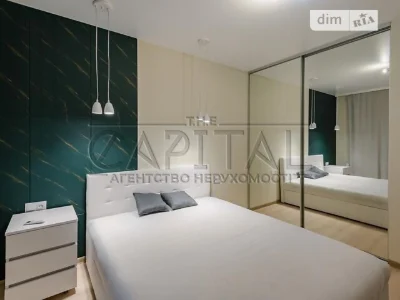 Sale of 2-room apartment 42 sq. m. on Mykhaylo Maksimovicha st. 24 •