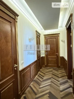 Продаж 3к квартири 143.9 кв. м на вул. Олеся Гончара 35 • ID