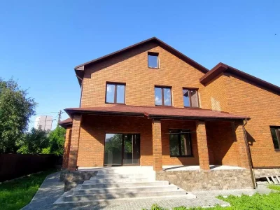 Будинок. Київ, Василівська вул.