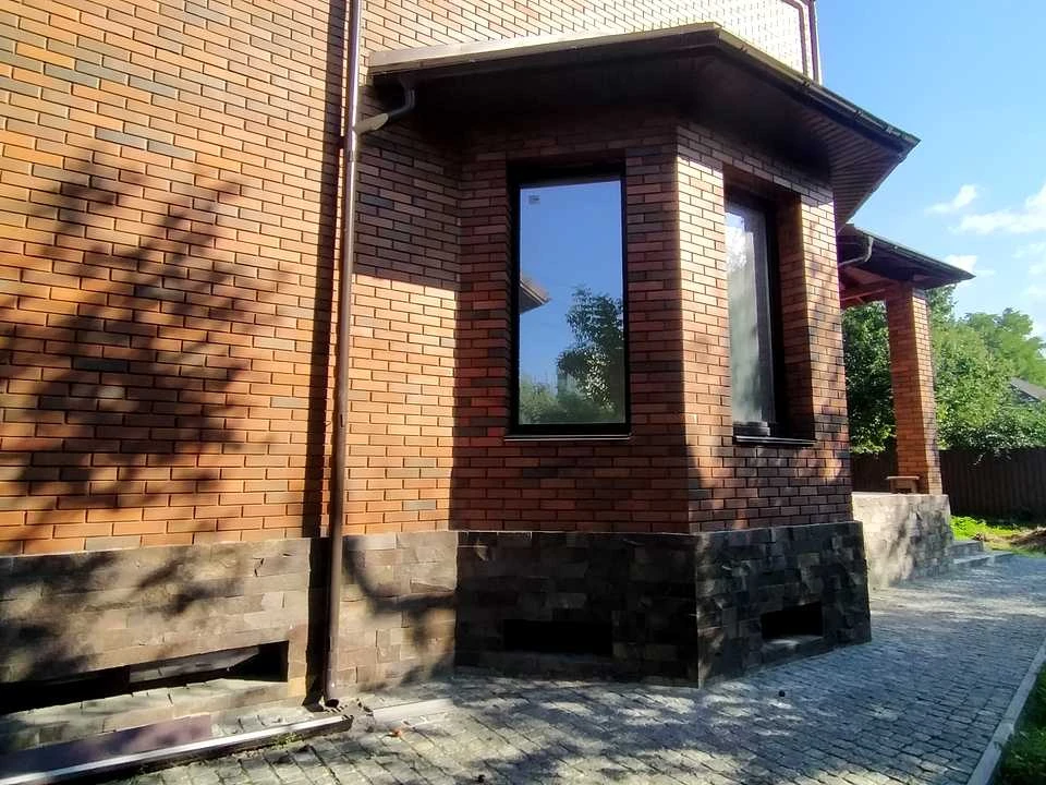 Будинок. Київ, Василівська вул.