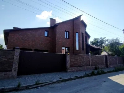Будинок. Київ, Василівська вул.