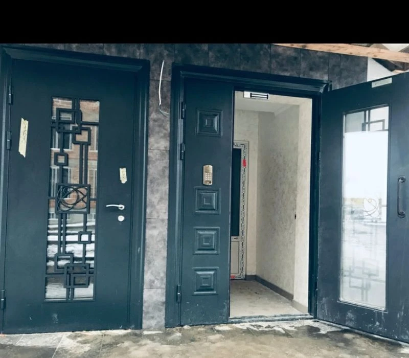 Без комісії,2к квартира 75м2.