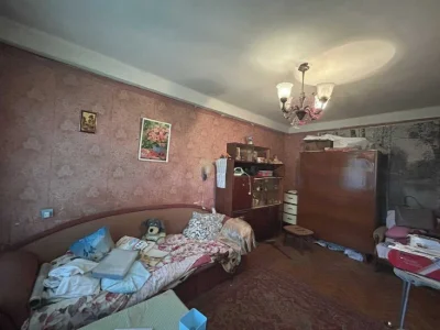 Продам 2-ух комнатную квартиру на Нивках, ул. Щербаковского,