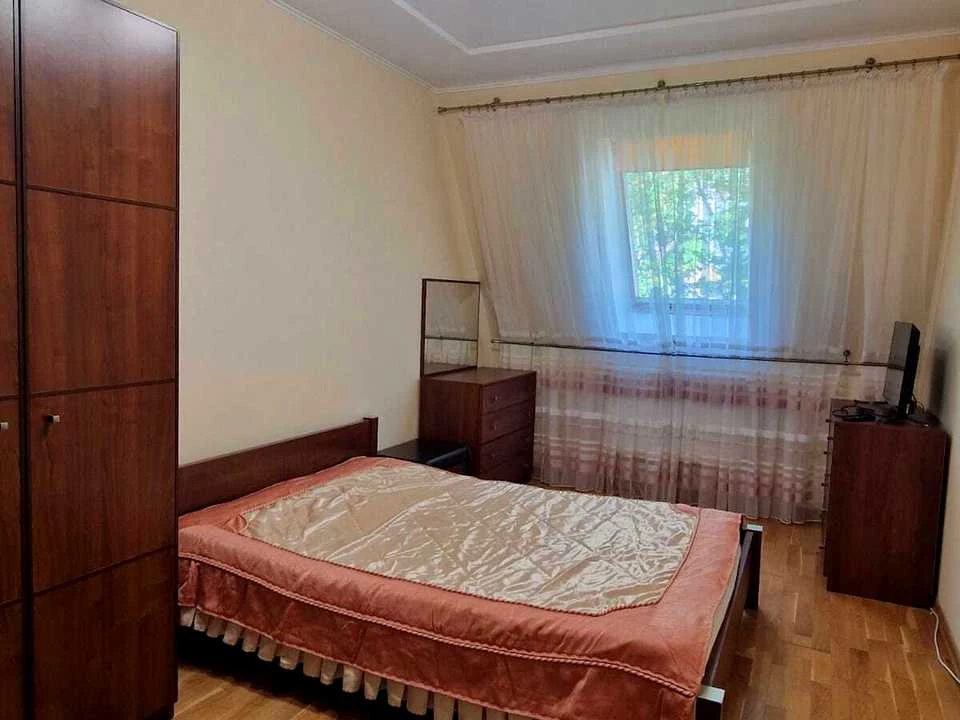 Квартира. Львів, Академіка Рудницького вул.