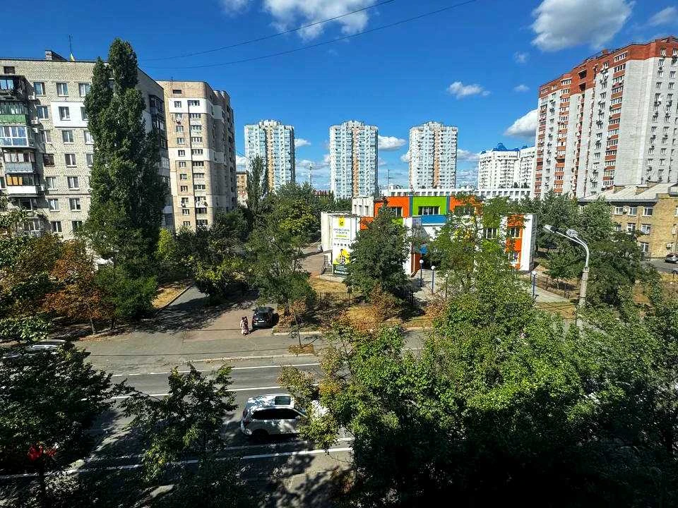 Квартира. Київ, Вінстона Черчилля вул. (Червоноткацька)
