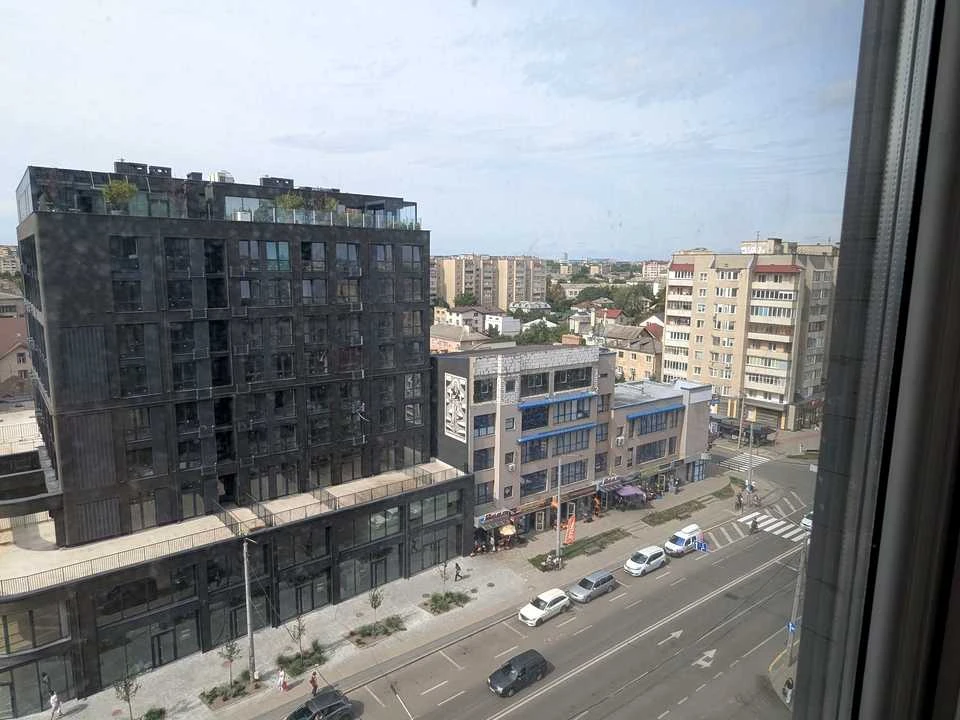 Квартира. Івано-Франківськ, Сонячна вул., (Будинок 1)