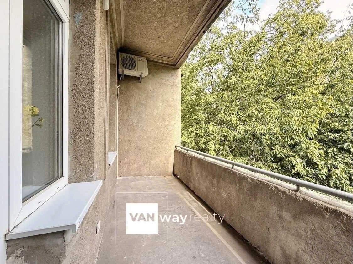 Продаж 3-кімнатної квартири 78.12 м², Академіка Богомольця в