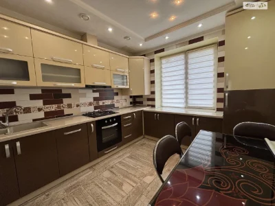 Продаж Квартира Пасічна