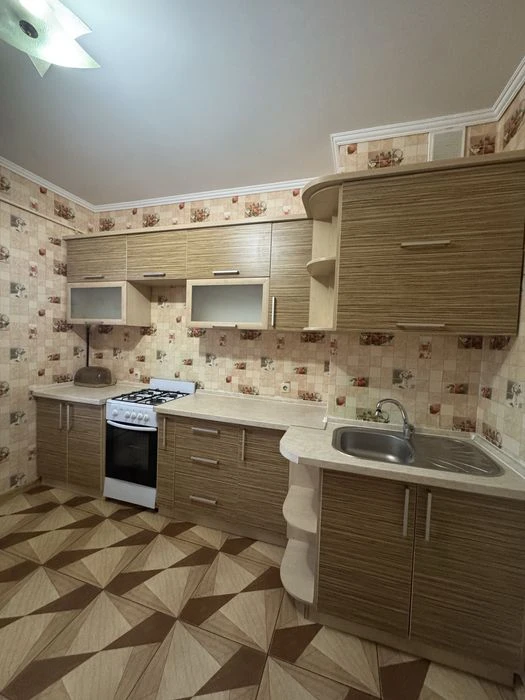 Продаж 1к квартири в центрі міста