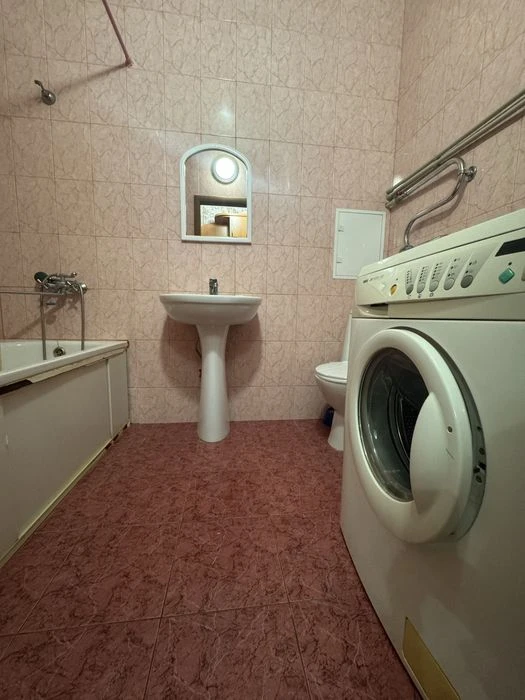 Продаж 1к квартири в центрі міста