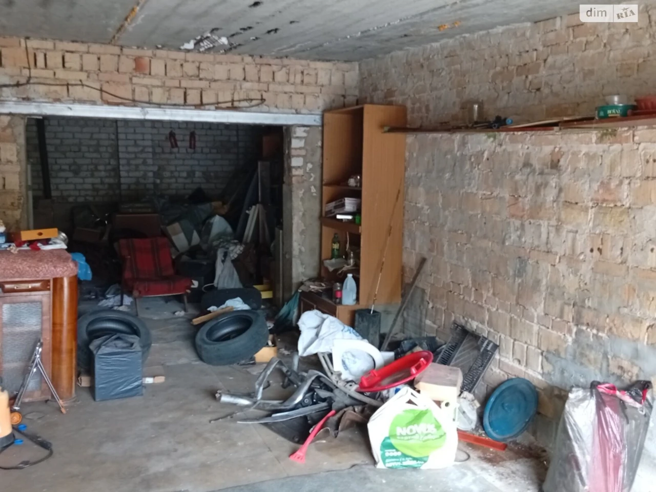 Продаж Місце в гаражному кооперативі Олександрівська Слобідк