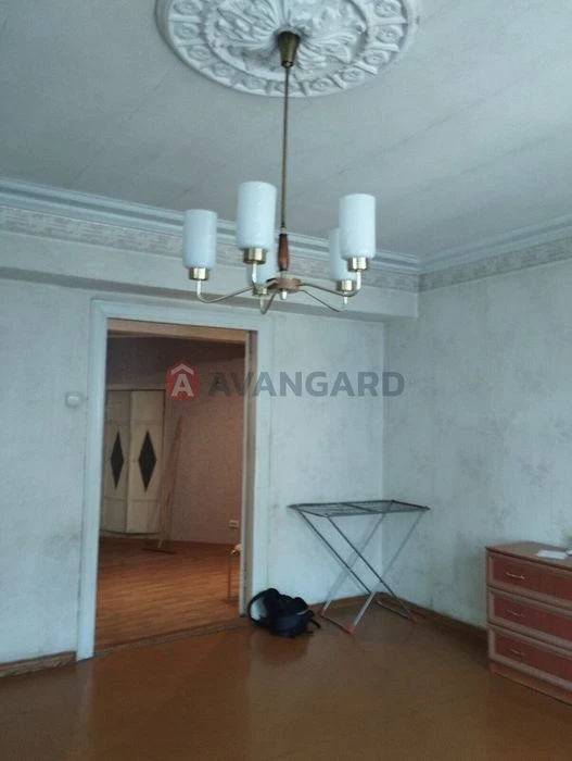 Продаж квартири по пр. Соборному 60
