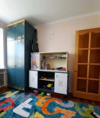 ПРОДАМ 3-ох кімнатну квартиру в Бородинському районі