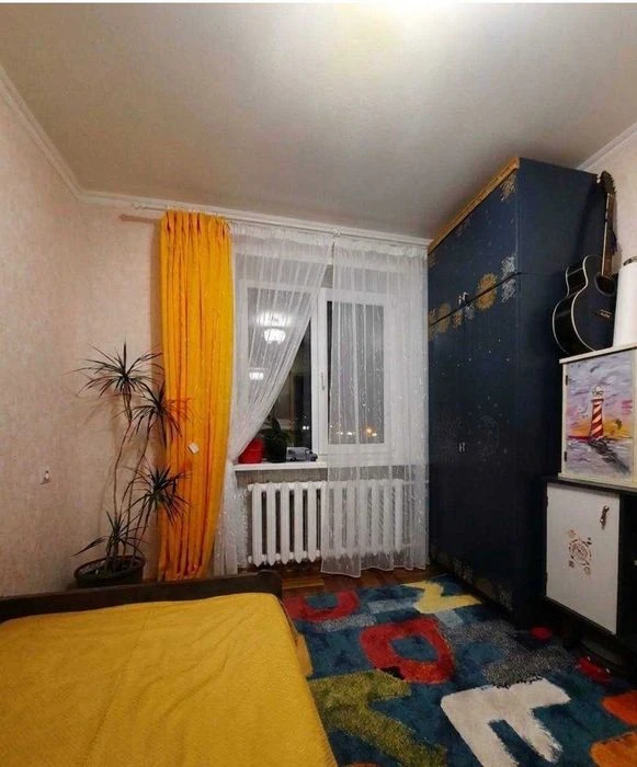 ПРОДАМ 3-ох кімнатну квартиру в Бородинському районі