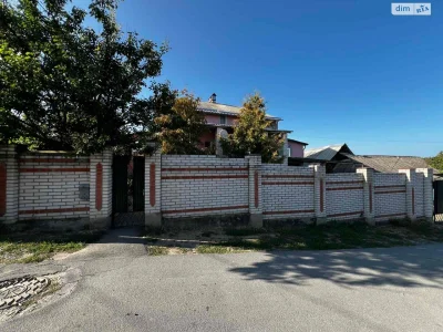 Продаж Дім