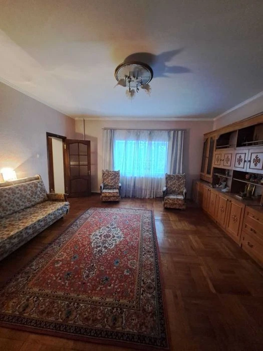 Продаю будинок Центральний район Миколаїв